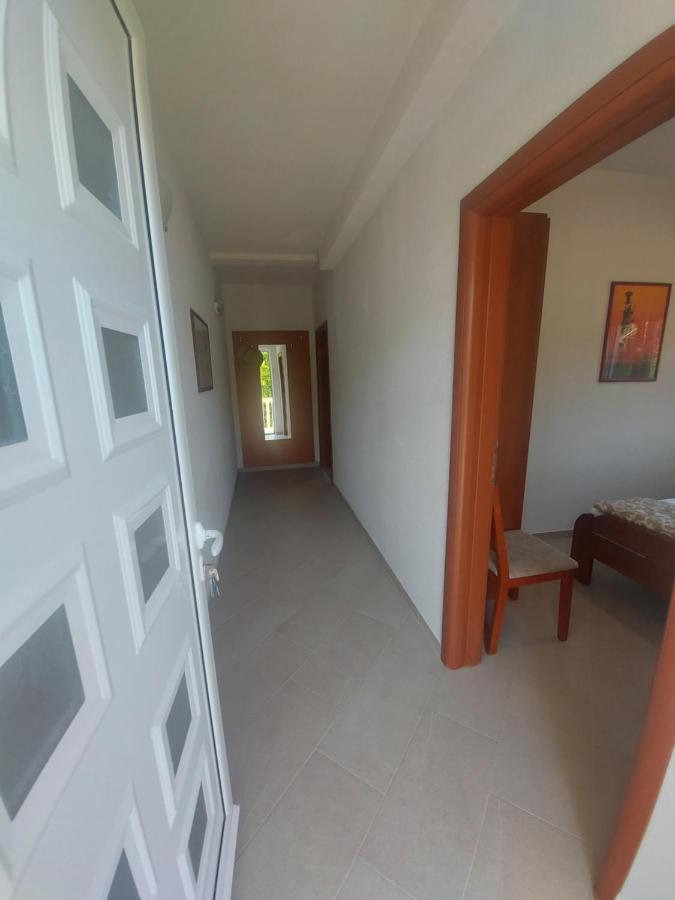 Dk Apartments Krasici ティヴァト エクステリア 写真