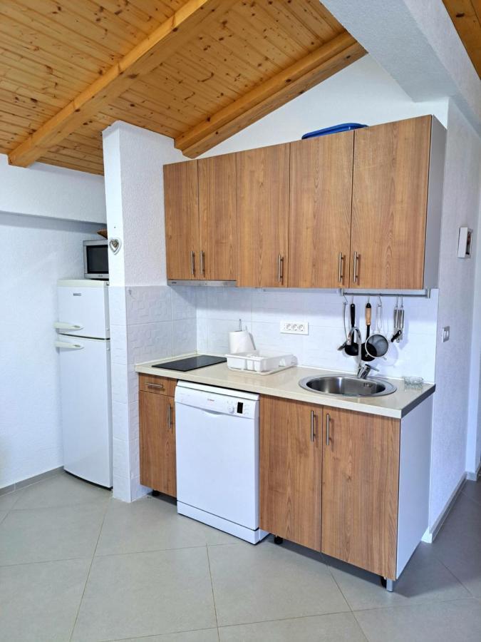 Dk Apartments Krasici ティヴァト エクステリア 写真