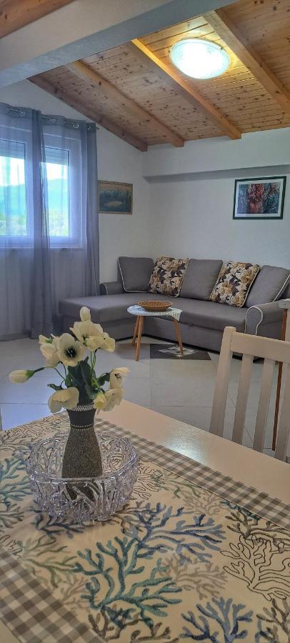 Dk Apartments Krasici ティヴァト エクステリア 写真